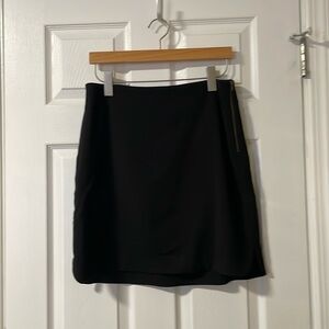 Loft Black Skirt (L)  ~18.75” length